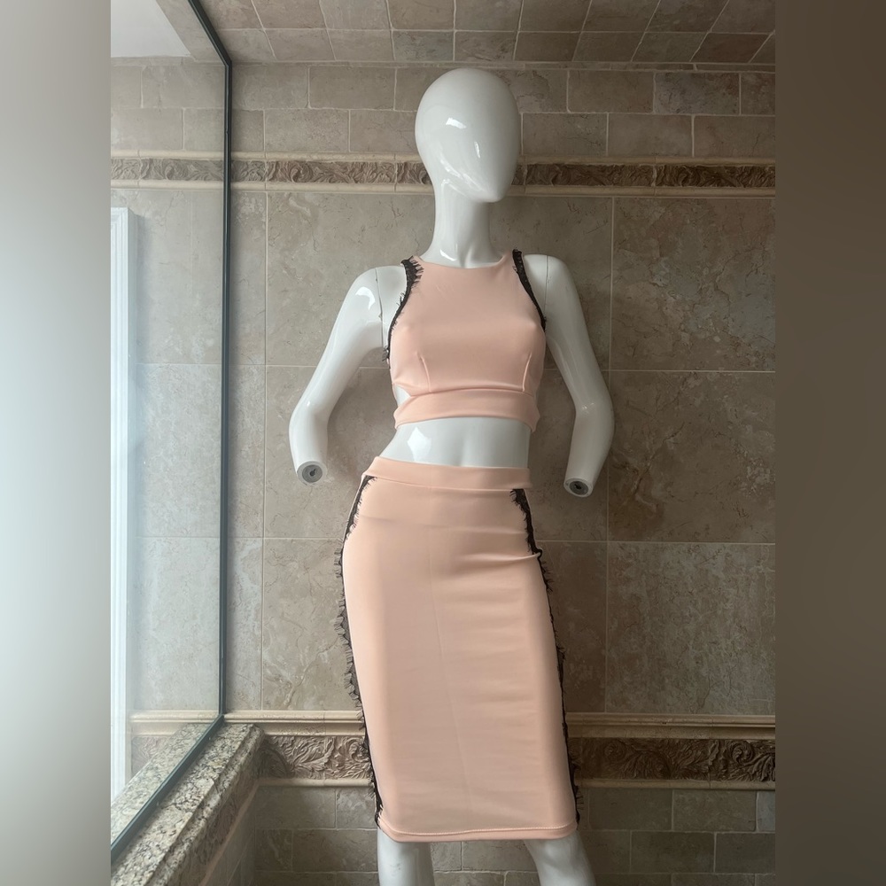 Charlotte Russe Light Pink 2Pc Skirt Set W/ Eyelash Lace Detail